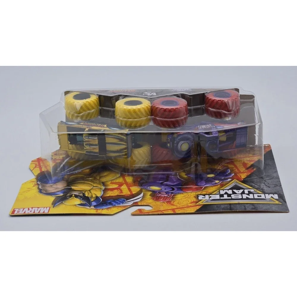 Spin Master Monster Jam Marvel Sentinels vs Wolverine 2‎ Pack 1:64 Trucks 2025